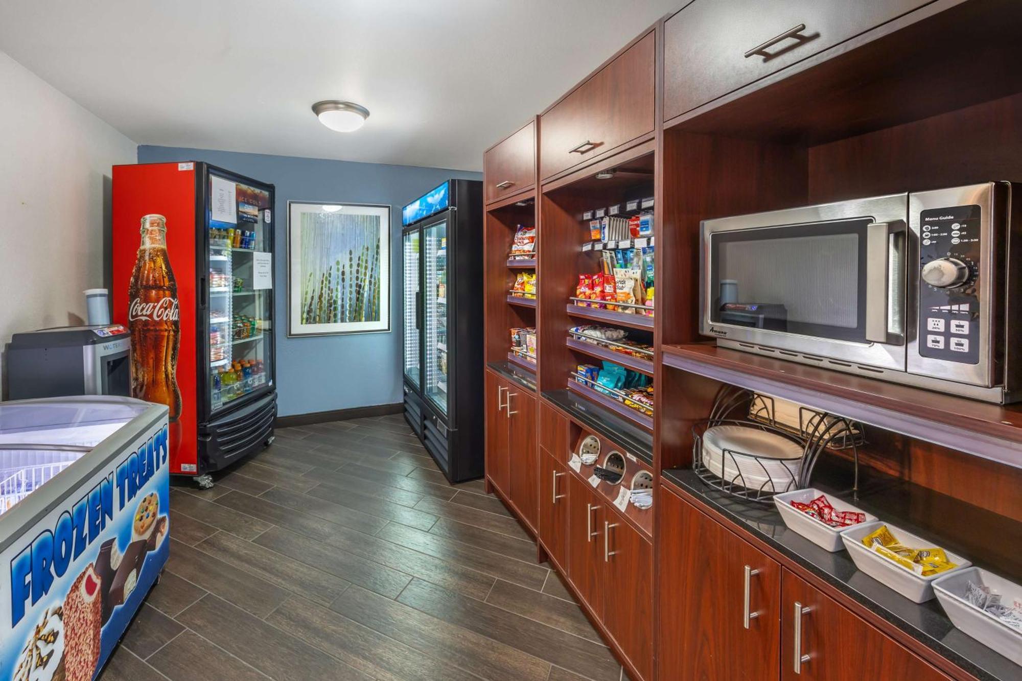 Best Western Plus North Las Vegas Inn & Suites Exterior photo