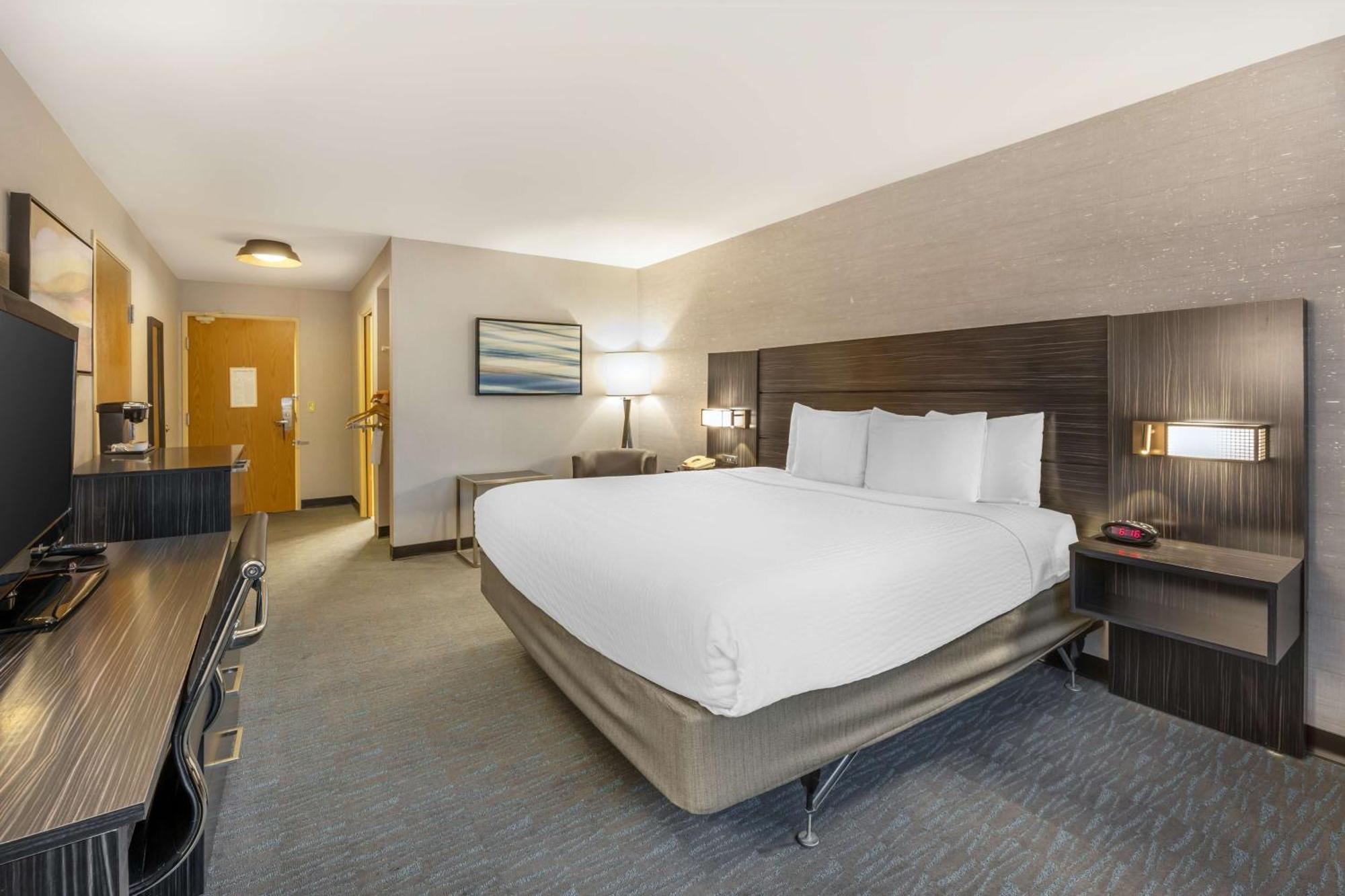 Best Western Plus North Las Vegas Inn & Suites Exterior photo